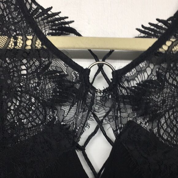 Entro Black Lace Sleeveless Mini Dress - Picture 5 of 8
